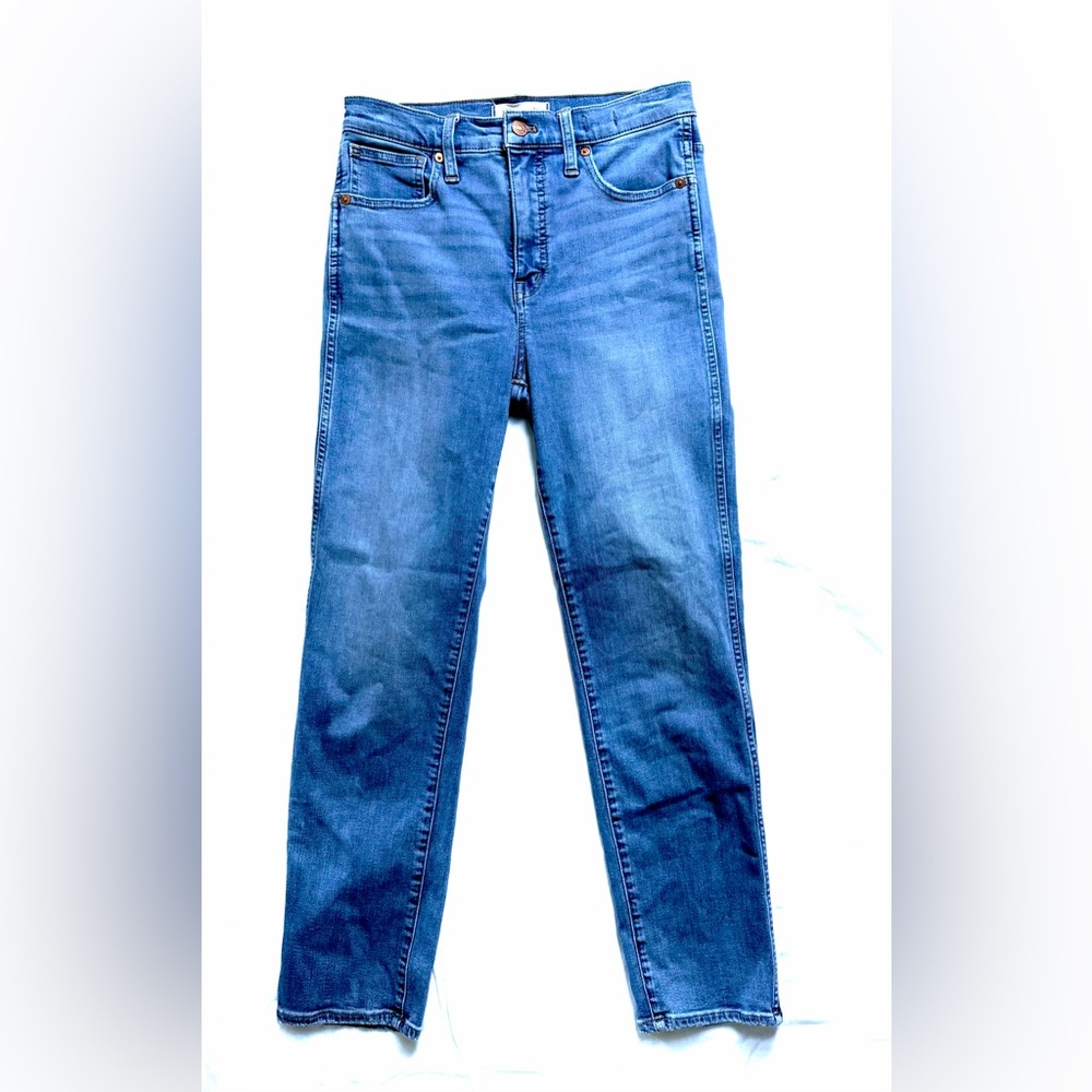 Madewell Women’s Stovepipe Straight Jeans in Blue Wash